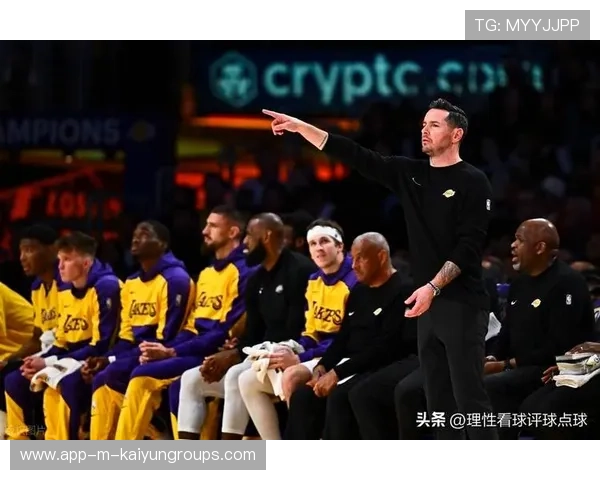 湖人阵容磨合见效，替补深度成为翻盘关键