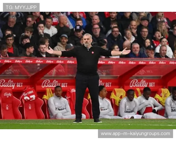 英超裁判承认误判：VAR 没看清？