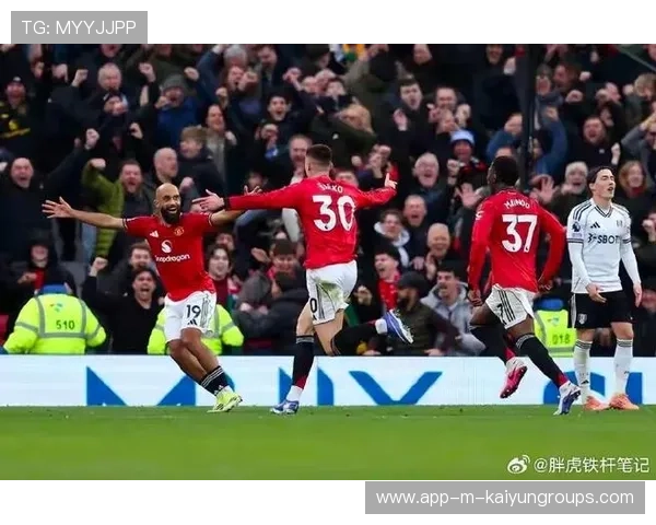 谢什科补时阶段头球轰炸破门,曼联3比2逆转绝杀富勒姆 谢什科补时阶段头球轰炸破门,曼联3比2逆转绝杀富勒姆